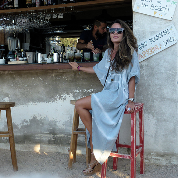 15colgadasdeunapercha-kaftan-tie-dye-formentera-chezz-gerdi-alicia-alvarez-9