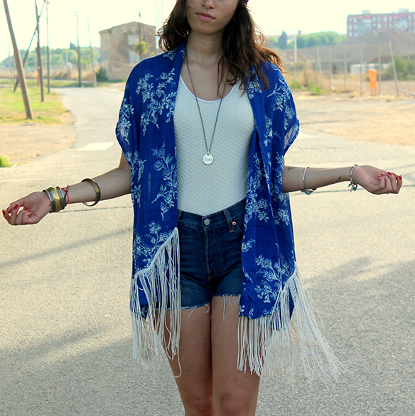 15colgadasdeunapercha-kimono-mix-and-match-body-shorts-turbante-turban-ugly-shoes-blanche-9