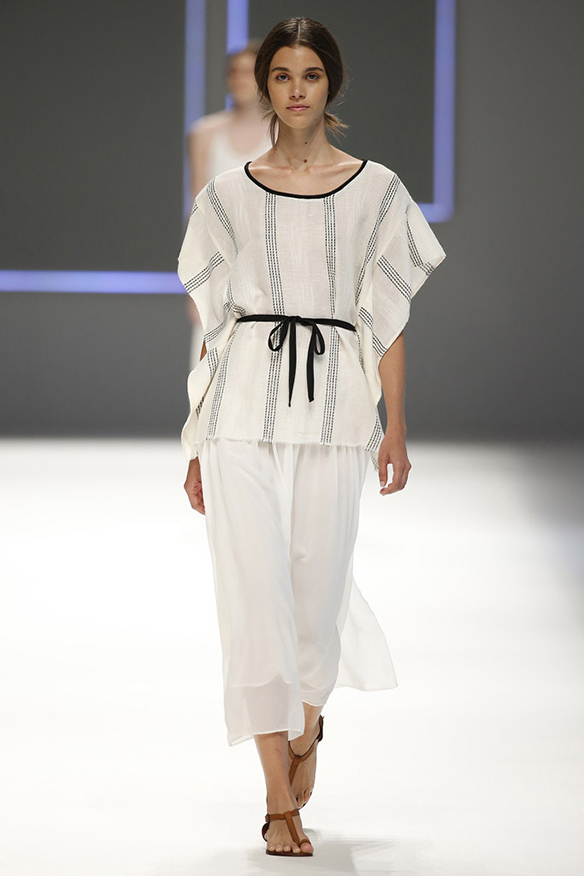 15colgadasdeunapercha-moda-fashion-barcelona-080-primavera-verano-2016-sita-murt-10