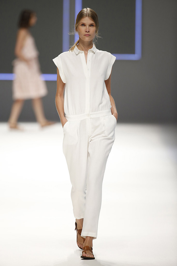 15colgadasdeunapercha-moda-fashion-barcelona-080-primavera-verano-2016-sita-murt-9