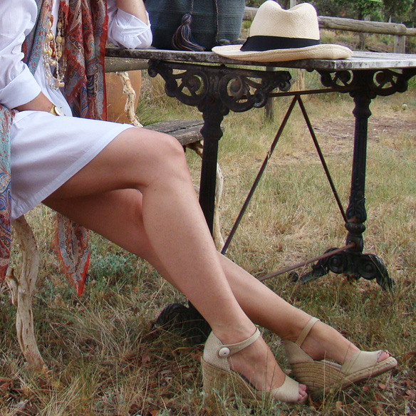 15colgadasdeunapercha-summer-verano-vestido-camisero-shirt-dress-wayuu-bag-sombrero-panama-marta-r-5