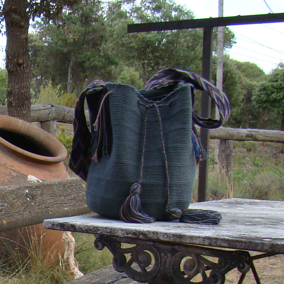 15colgadasdeunapercha-summer-verano-vestido-camisero-shirt-dress-wayuu-bag-sombrero-panama-marta-r-9