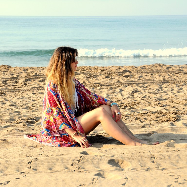 15colgadasdeunapercha-verano-summer-bañador-swimsuit-white-blanco-kimono-shorts-70s-anna-duarte-3