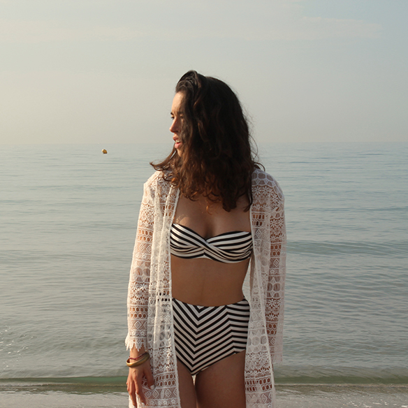 15colgadasdeunapercha-verano-summer-lace-kimono-encaje-bikini-talle-alto-high-waisted-sailor-marinero-blanche-3