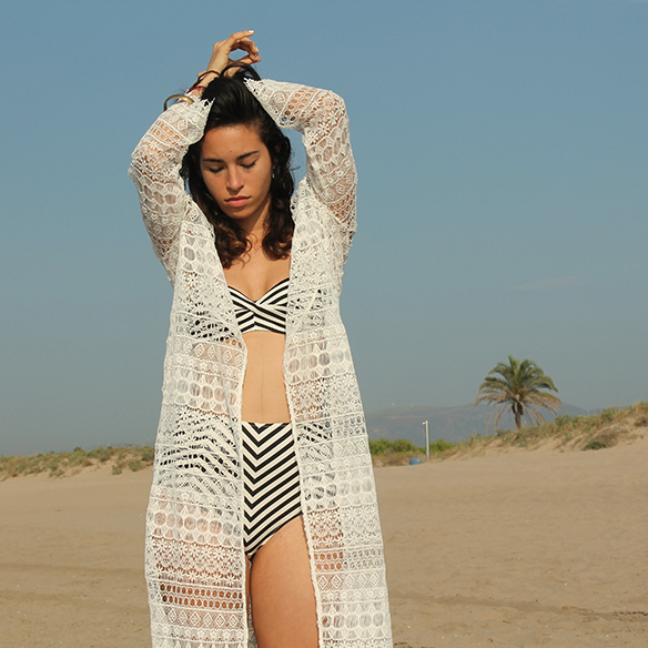 15colgadasdeunapercha-verano-summer-lace-kimono-encaje-bikini-talle-alto-high-waisted-sailor-marinero-blanche-6