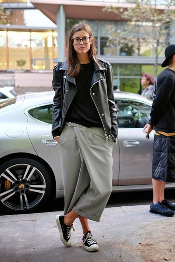 15-colgadas-de-una-percha-15-LWL-Looks-we-love-outfits-adios-pitillos-bye-bye-skinnies-culottes-flare-pants-acampanados-1