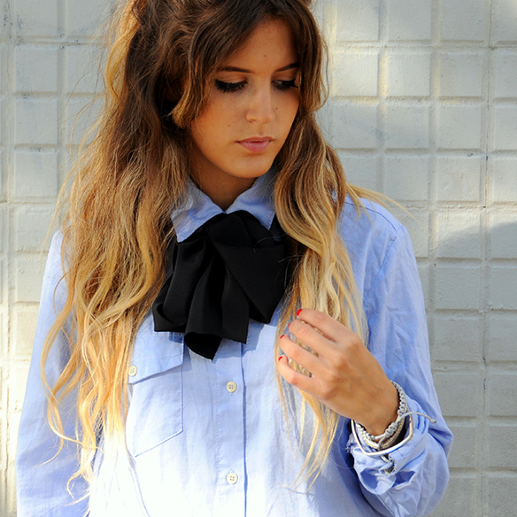 15-colgadas-de-una-percha-anna-duarte-must-have-fw-15-16-oi-imprescindible-lazada-en-cuello-neck-bow-shirt-camisa-abrigo-pelo-yeti-fur-coat-3