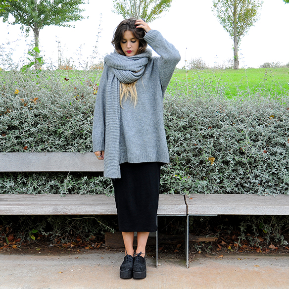 15-colgadas-de-una-percha-anna-duarte-must-have-fw-15-16-oi-imprescindible-granny-abuela-midi-skirt-falda-midi-gris-grey-5