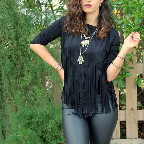 15-colgadas-de-una-percha-blanche-must-have-fw-15-16-oi-imprescindible-flecos-fringes-suede-ante-septum-9