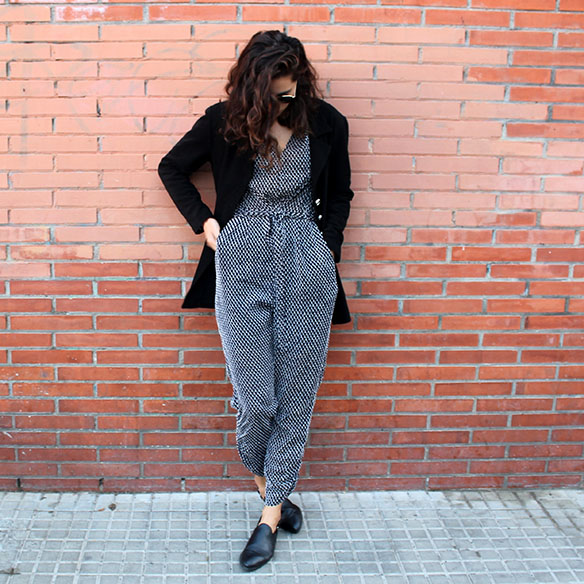 15-colgadas-de-una-percha-blanche-jumpsuit-mono-red-lips-jacket-chaqueta-7