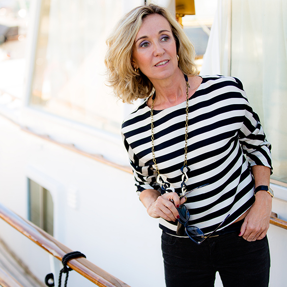 15-colgadas-de-una-percha-maica-jau-navy-stripes-rayas-marineras-pantalones-acampanados-flared-pants-4