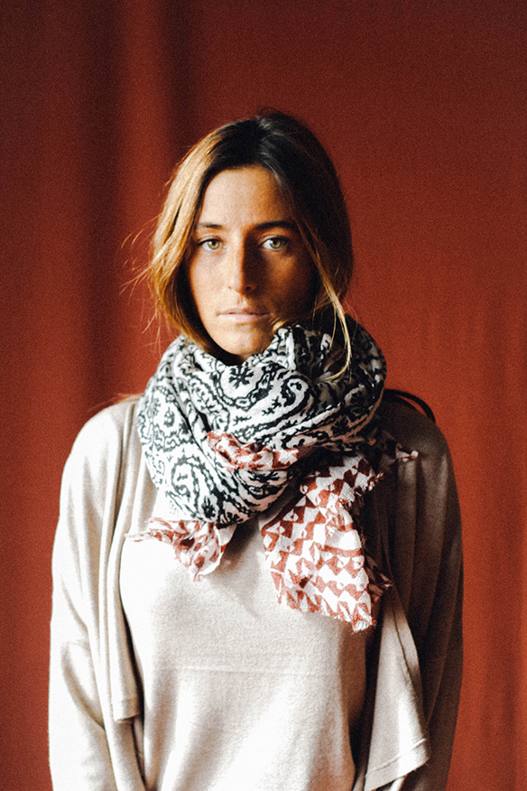 15-colgadas-de-una-percha-mapache-by-dark-green-fw-2015-2016-15-16-lookbook-bebofi-16