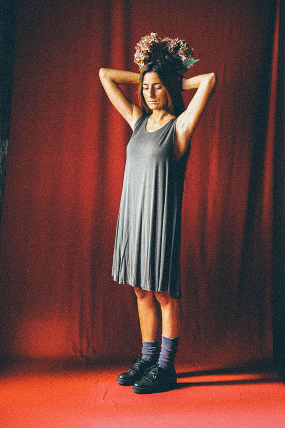 15-colgadas-de-una-percha-mapache-by-dark-green-fw-2015-2016-15-16-lookbook-bebofi-19