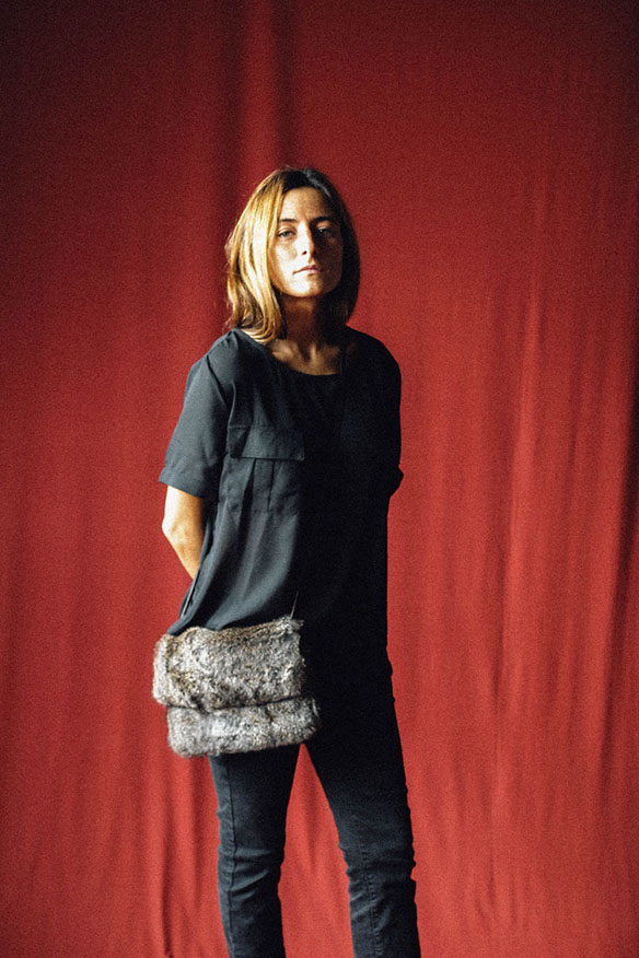 15-colgadas-de-una-percha-mapache-by-dark-green-fw-2015-2016-15-16-lookbook-bebofi-21