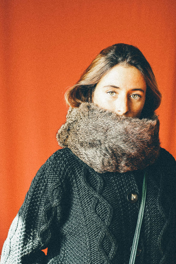 15-colgadas-de-una-percha-mapache-by-dark-green-fw-2015-2016-15-16-lookbook-bebofi-24