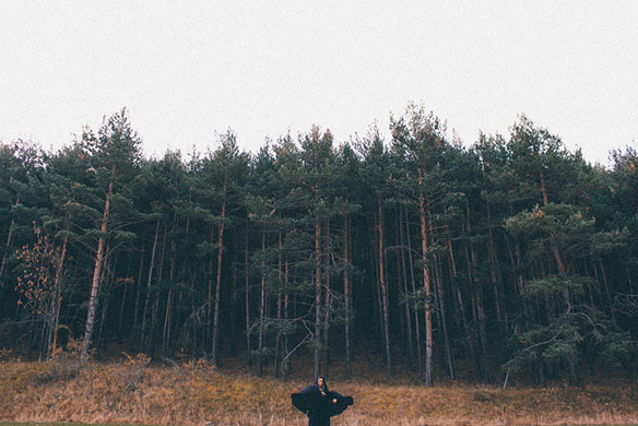 15-colgadas-de-una-percha-mapache-by-dark-green-fw-2015-2016-15-16-lookbook-bebofi-5