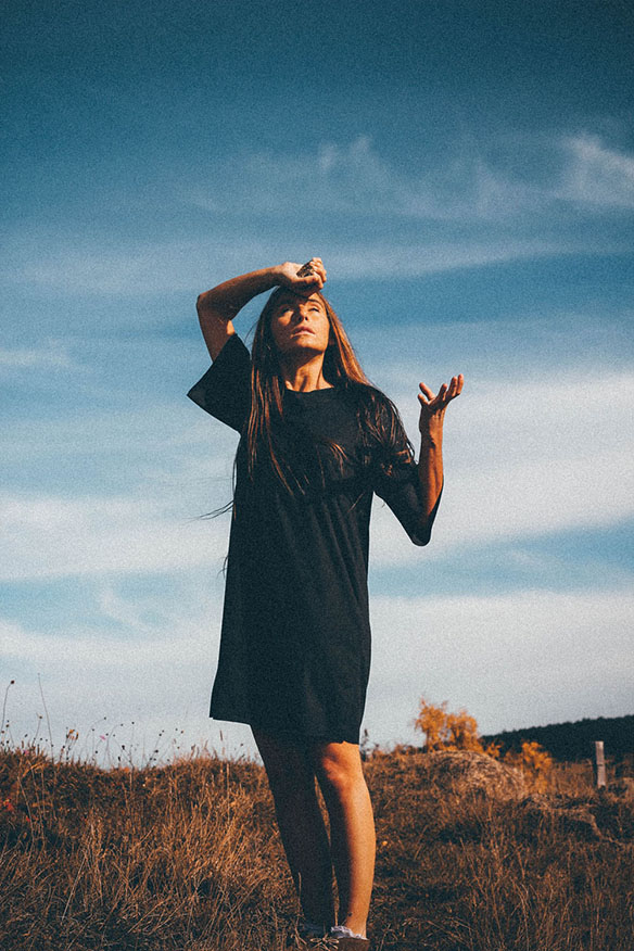 15-colgadas-de-una-percha-mapache-by-dark-green-fw-2015-2016-15-16-lookbook-bebofi-8