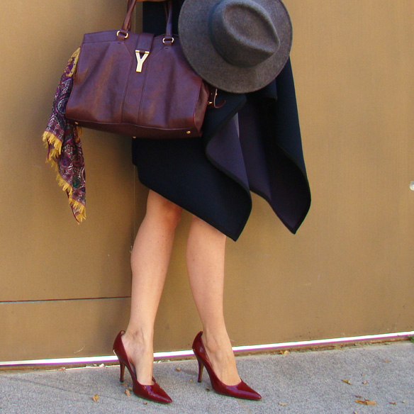 15-colgadas-de-una-percha-marta-r-capa-cape-chaleco-oversize-vest-marsala-color-knit-punto-5