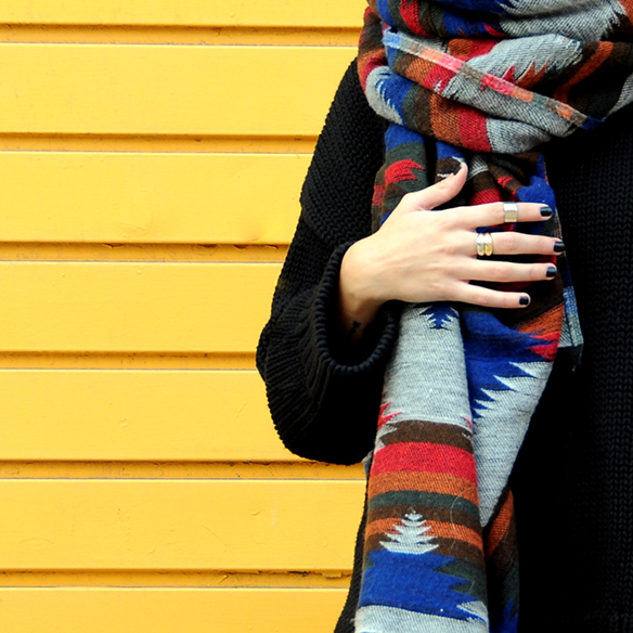 15-colgadas-de-una-percha-anna-duarte-mix-and-match-mom-jeans-bufanda-xl-scarf-animal-print-4