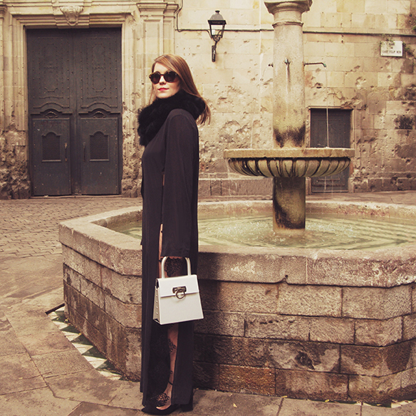 15-colgadas-de-una-percha-carla-kissler-fin-de-año-nochevieja-new-years-eve-mono-jumpsuit-la-perla-lenceria-lingerie-encaje-lace-12