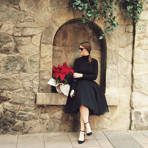 15-colgadas-de-una-percha-carla-kissler-navidad-christmas-falda-de-tul-tulle-skirt-tutu-lolitas-bcn-cazadora-granny-shoes-velvet-trainers-2