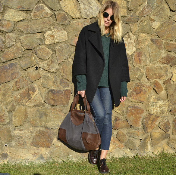 15-colgadas-de-una-percha-gina-carreras-abrigo-roger-coat-bolso-handbag-georgina-carreras-barcelona-jeggins-verde-botella-bottle-green-10