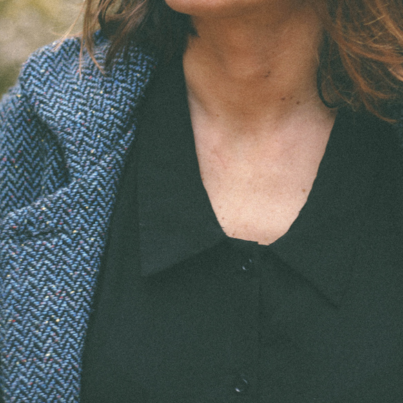 15-colgadas-de-una-percha-bebofi-vestido-midi-dress-camisero-collar-shirt-dress-batin-coat-abrigo-mapache-by-dark-green-4