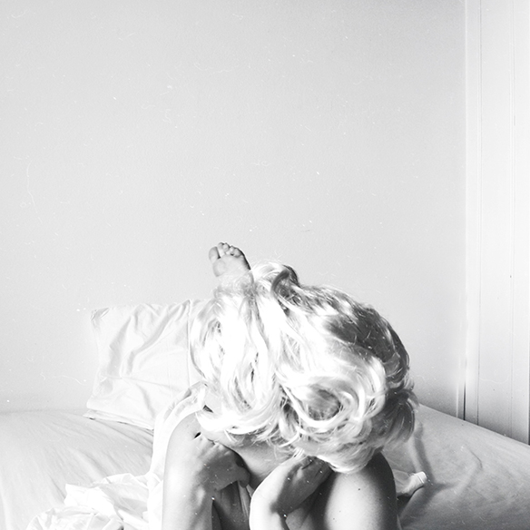 15-colgadas-de-una-percha-carla-kissler-marilyn-monroe-norma-jean-carnival-carnaval-disfraz-costume-3