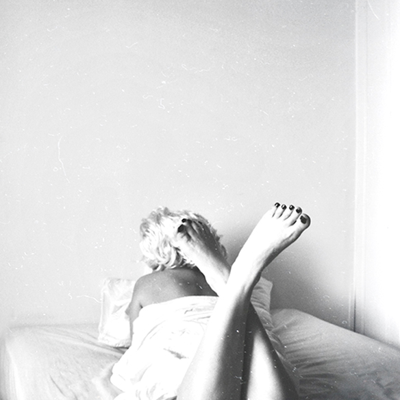 15-colgadas-de-una-percha-carla-kissler-marilyn-monroe-norma-jean-carnival-carnaval-disfraz-costume-6