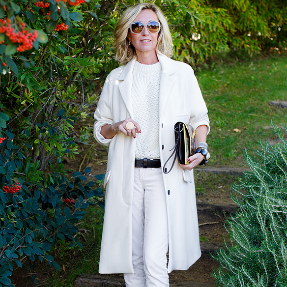 15-colgadas-de-una-percha-maica-jau-invierno-blanco-white-winter-crudo-ecru-stilettos-skinny-jeans-abrigo-coat-9