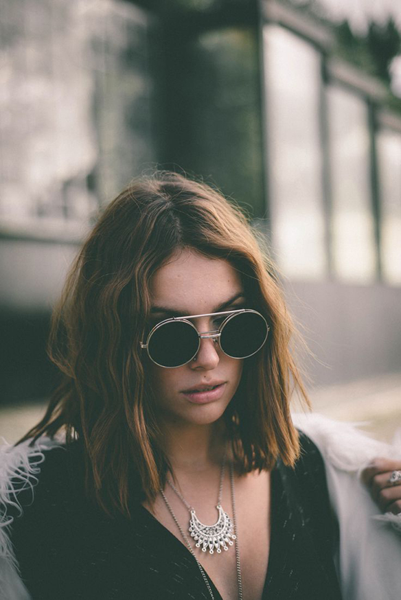 15-colgadas-de-una-percha-tendencias-peinados-pelo-hair-hairstyles-trends-midi-mane-bob-long-bob-pelo-corto-short-hair-1