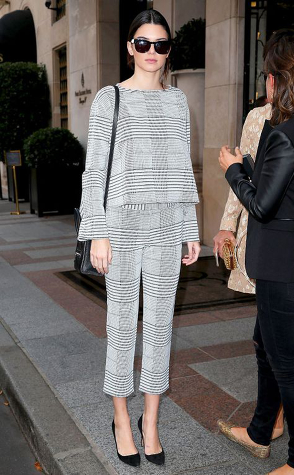 15-colgadas-de-una-percha-the-style-of-el-estilo-de-la-modelo-model-kendall-jenner-23