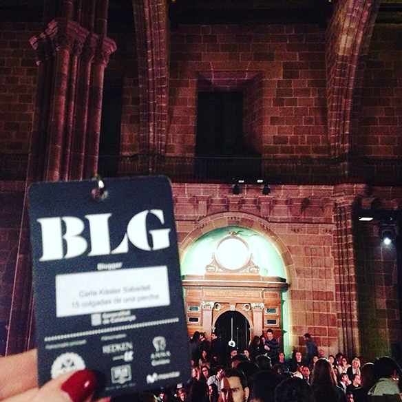 15-colgadas-de-una-percha-080-bcn-fashion-week-moda-barcelona-fw-oi-2016-2017-1