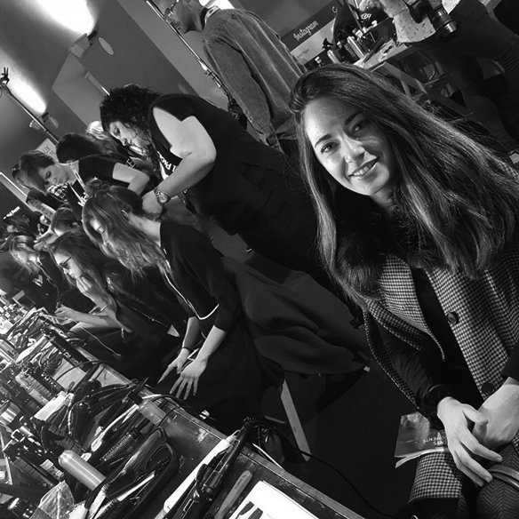 15-colgadas-de-una-percha-080-bcn-fashion-week-moda-barcelona-fw-oi-2016-2017-Escorpion-Ultramar-19