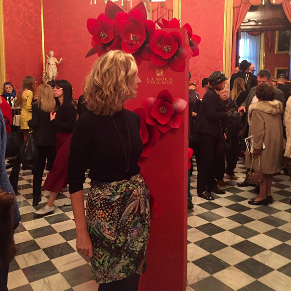 15-colgadas-de-una-percha-080-bcn-fashion-week-moda-barcelona-fw-oi-2016-2017-Manolo-Blahnik-3