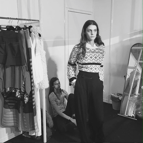 15-colgadas-de-una-percha-080-bcn-fashion-week-moda-barcelona-fw-oi-2016-2017-Sita-Murt-Freedom's-Mood-17