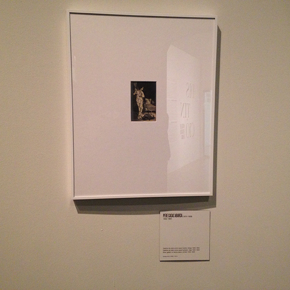 15-colgadas-de-una-percha-distincio-moda-exposicion-dhub-barcelona-un-siglo-de-fotografia-de-moda-2