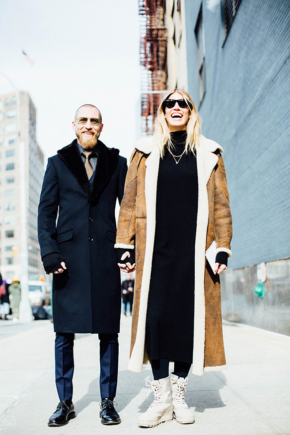 15-colgadas-de-una-percha-nyfw-street-style-new-york-fashion-week-estilo-style-outfits-looks-11