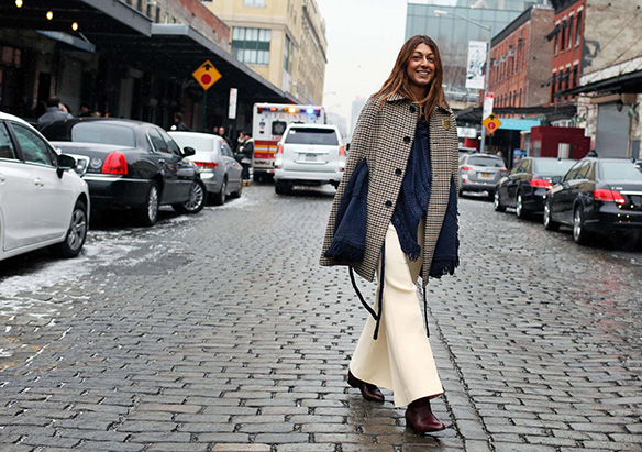 15-colgadas-de-una-percha-nyfw-street-style-new-york-fashion-week-estilo-style-outfits-looks-33