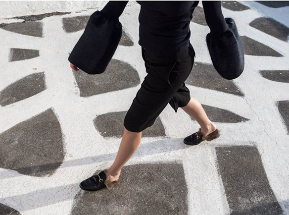 15-colgadas-de-una-percha-15-lwl-looks-we-love-outfits-bell-sleeves-mangas-campana-inspo-inspiracion-inspiration-style-estilo-13