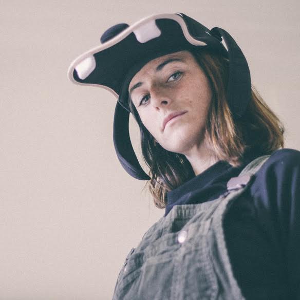 15-colgadas-de-una-percha-bebofi-resort-2016-entretiempo-mid-season-dungarees-peto-vans-bambas-gorra-cap-3