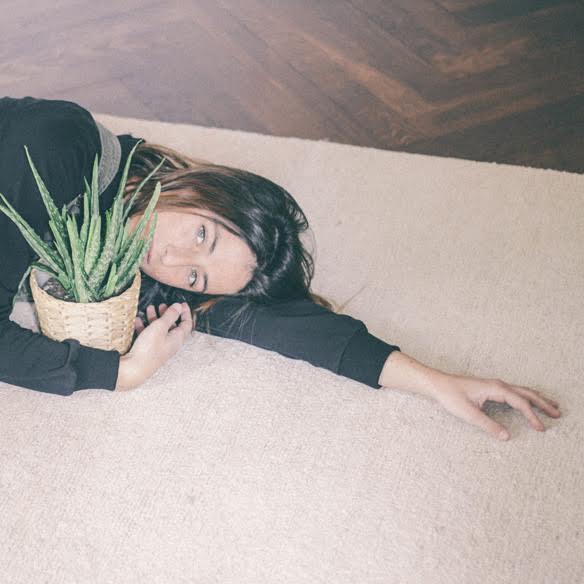 15-colgadas-de-una-percha-bebofi-resort-2016-entretiempo-mid-season-dungarees-peto-vans-bambas-gorra-cap-5