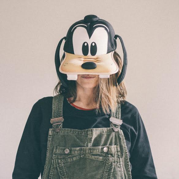 15-colgadas-de-una-percha-bebofi-resort-2016-entretiempo-mid-season-dungarees-peto-vans-bambas-gorra-cap-8