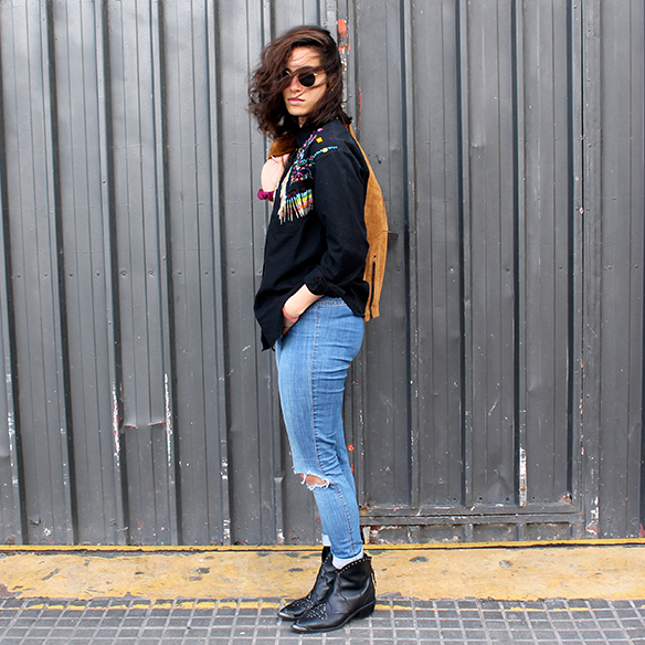 15-colgadas-de-una-percha-blanche-vintage-chaqueta-jacket-camisa-flamingos-shirt-botines-booties-7
