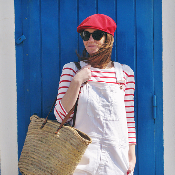 15-colgadas-de-una-percha-carla-kissler-entretiempo-mid-season-botas-de-agua-wellington-boots-peto-dungarees-rayas-stripes-marinero-navy-sailor-8