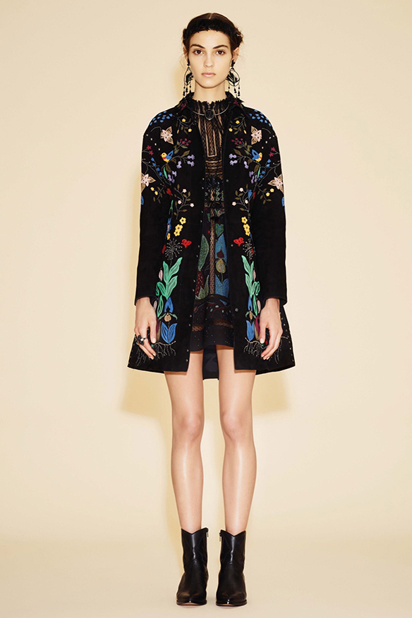 15-colgadas-de-una-percha-coleccion-resort-collection-2016-valentino-2