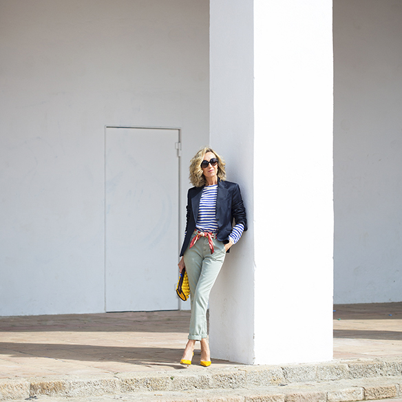 15-colgadas-de-una-percha-maica-jau-resort-2016-entretiempo-mid-season-pantalones-cargo-pants-rayas-stripes-yellow-amarillo-4