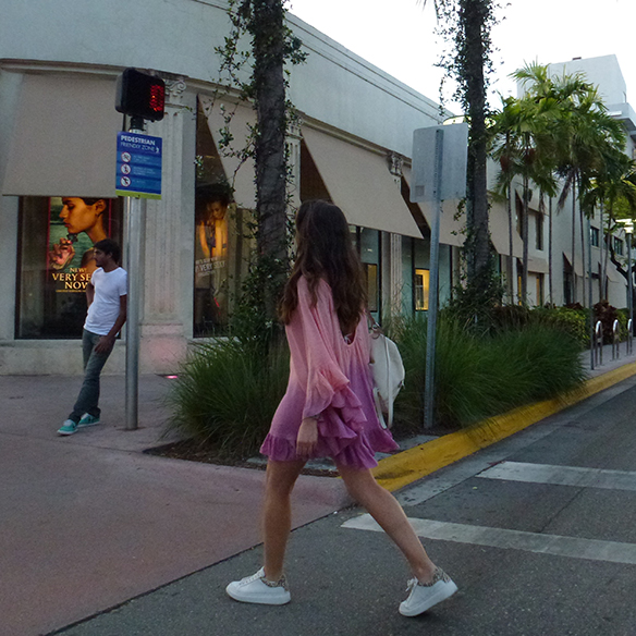 15-colgadas-de-una-percha-alicia-alvarez-tie-dye-ss-16-pv-must-have-imprescindible-8