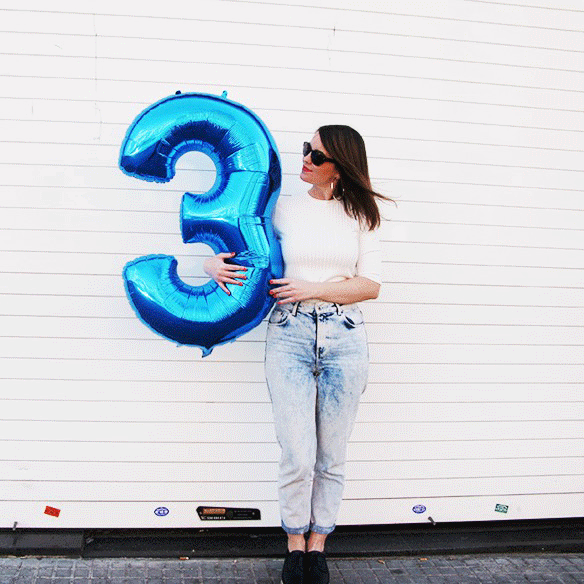 15-colgadas-de-una-percha-carla-kissler-3-years