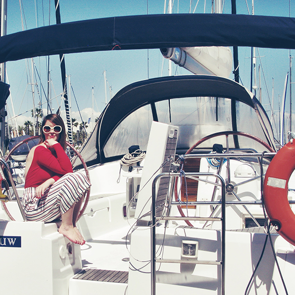 15-colgadas-de-una-percha-carla-kissler-culottes-rayas-stripes-rojo-red-navy-blue-azul-marino-body-punto-10